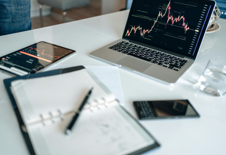 Banking guest speaker connects study with industry
