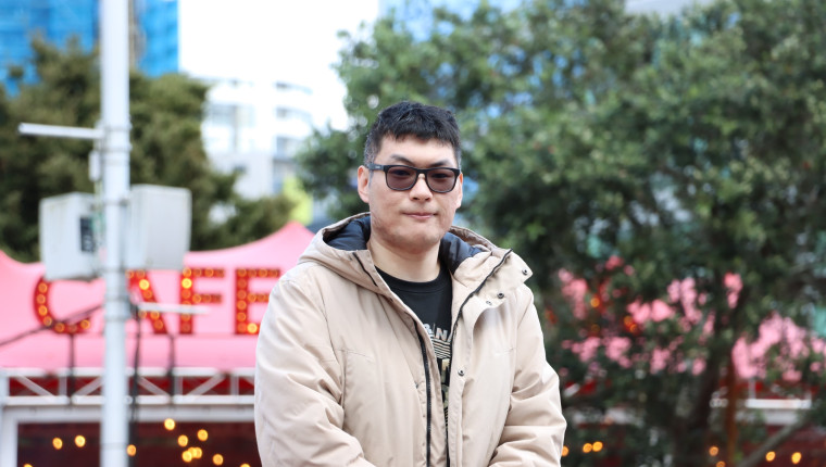 7568-chun-simon-song